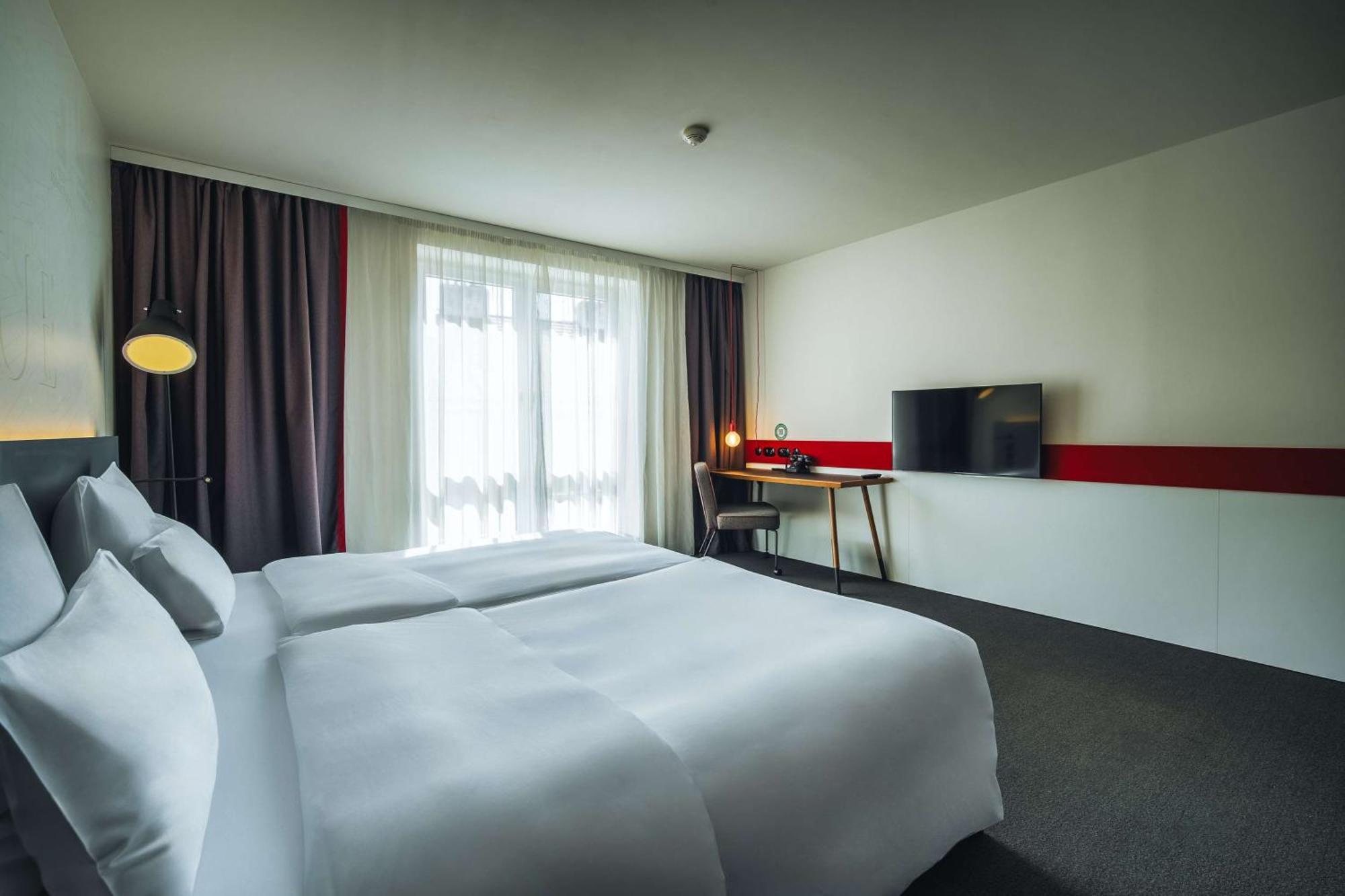 Pentahotel Prague Exterior photo