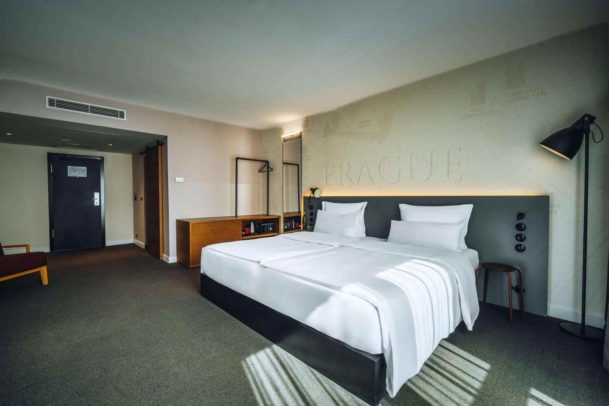 Pentahotel Prague Exterior photo