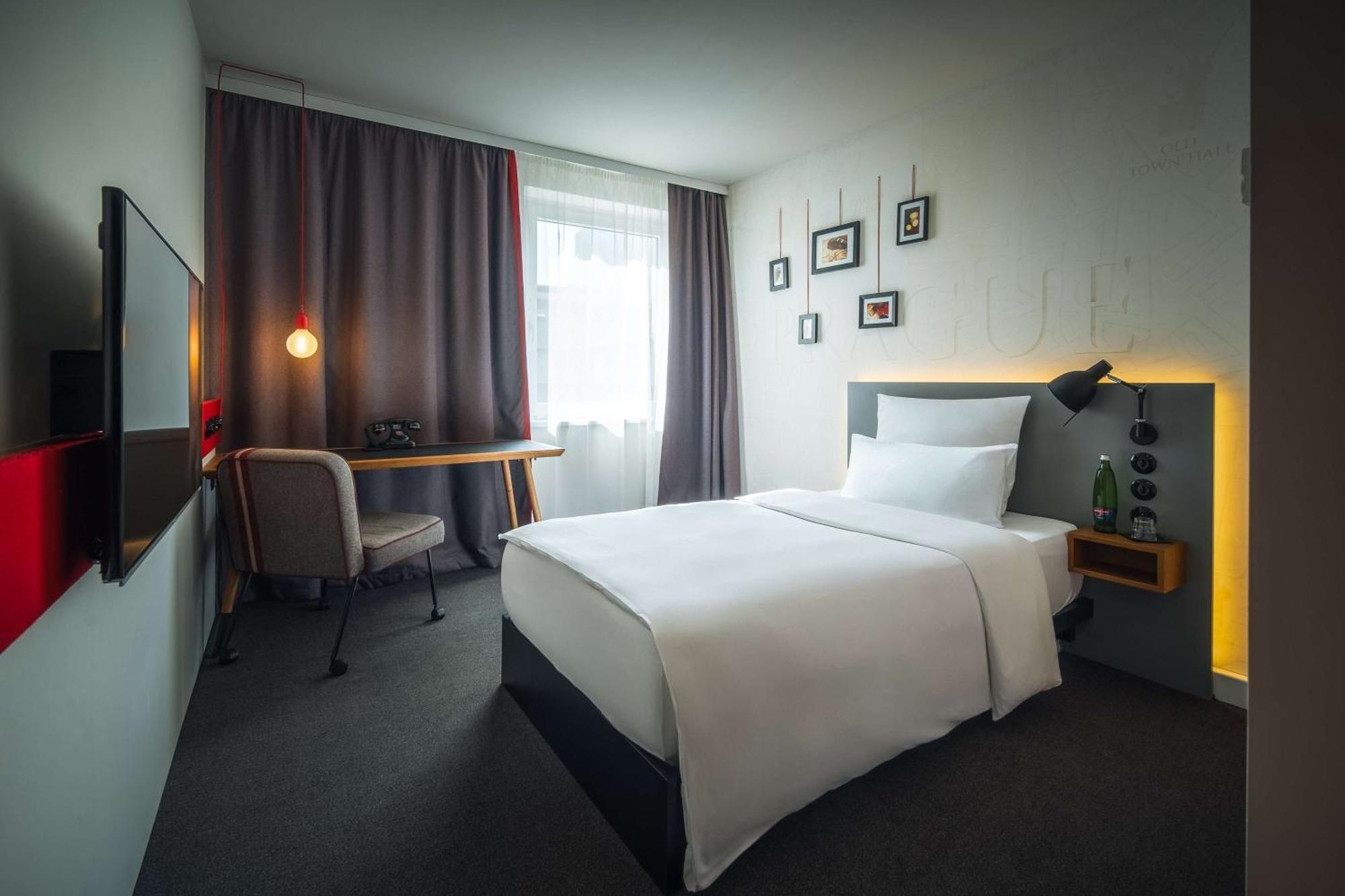 Pentahotel Prague Exterior photo